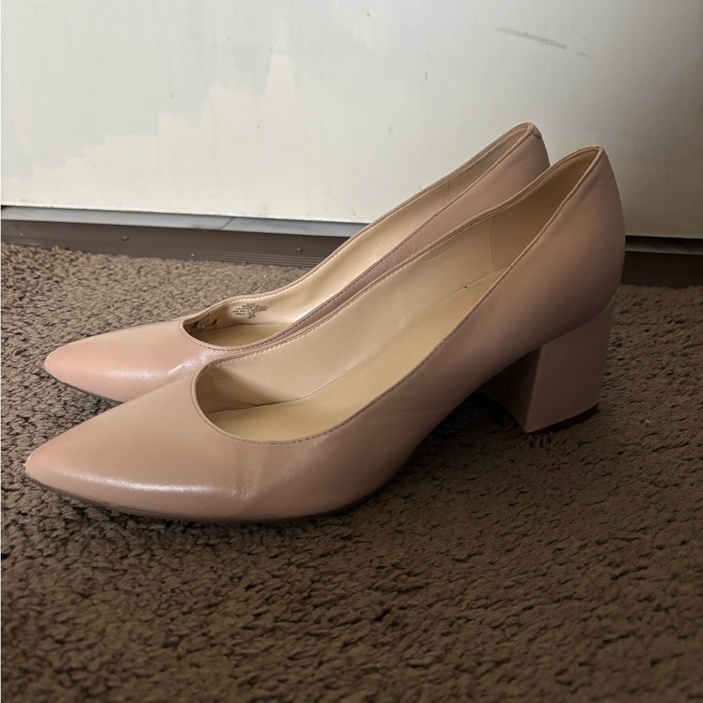 Nine West Cream Heels Elegant Design